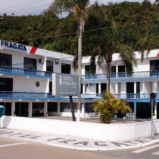 161947149918hotel-1-jpg_t