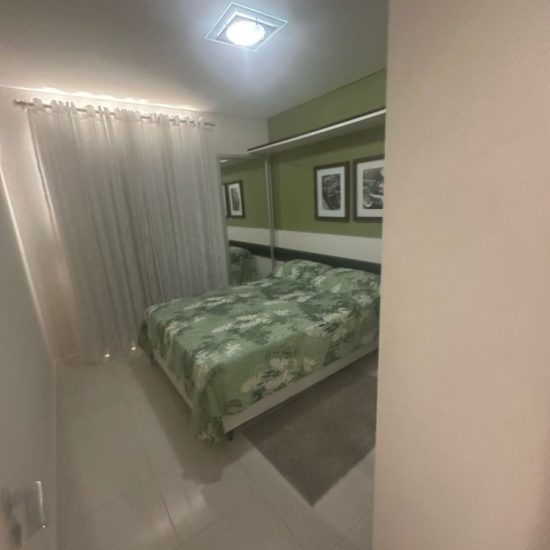 174162335745ap699-4-jpg_t