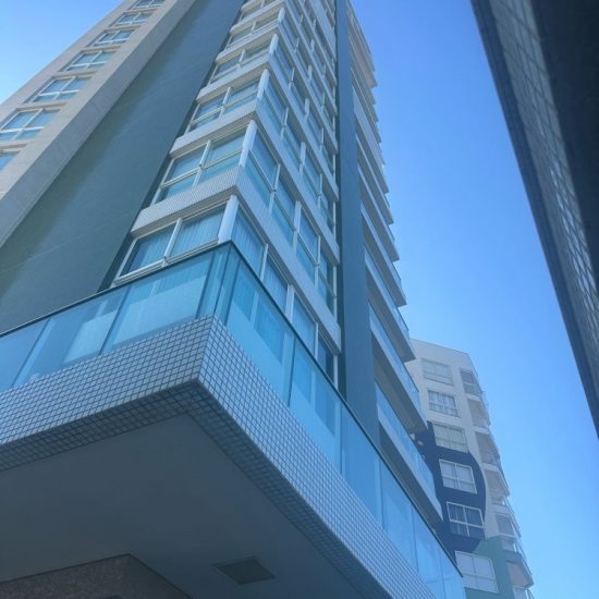 174162335963ap699-2-jpg_t