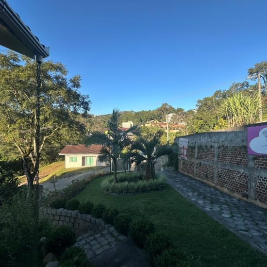 174888397789c1176-01-jpg_t