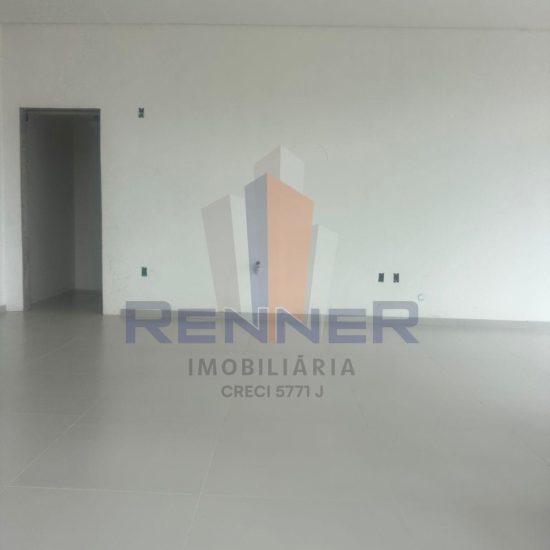 COM83 03